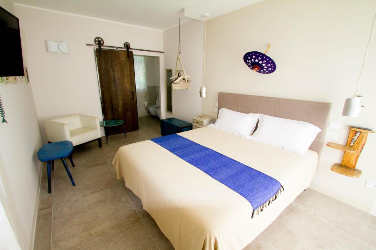 임페리아 Il Sole Di Poggi B&B 외부 사진