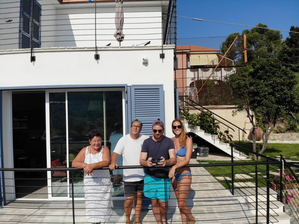 임페리아 Il Sole Di Poggi B&B 외부 사진